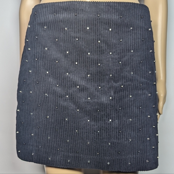 NEW Blank NYC Corduroy Chrome accent skirt AMAZING Sz 12 black - Picture 2 of 7